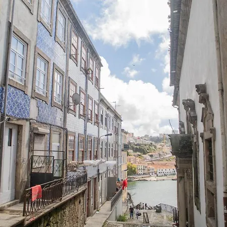 Douro View House Ribeira Гостьовий будинок